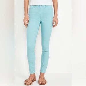 Old Navy Women's Light Blue WOW Super Skinny Jeans